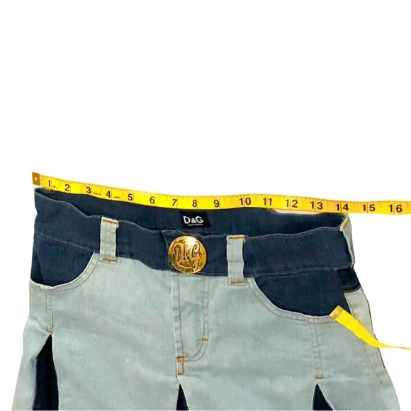 Dolce & Gabbana Vintage Logo Medallion Mini Skirt - Picture 11 of 15